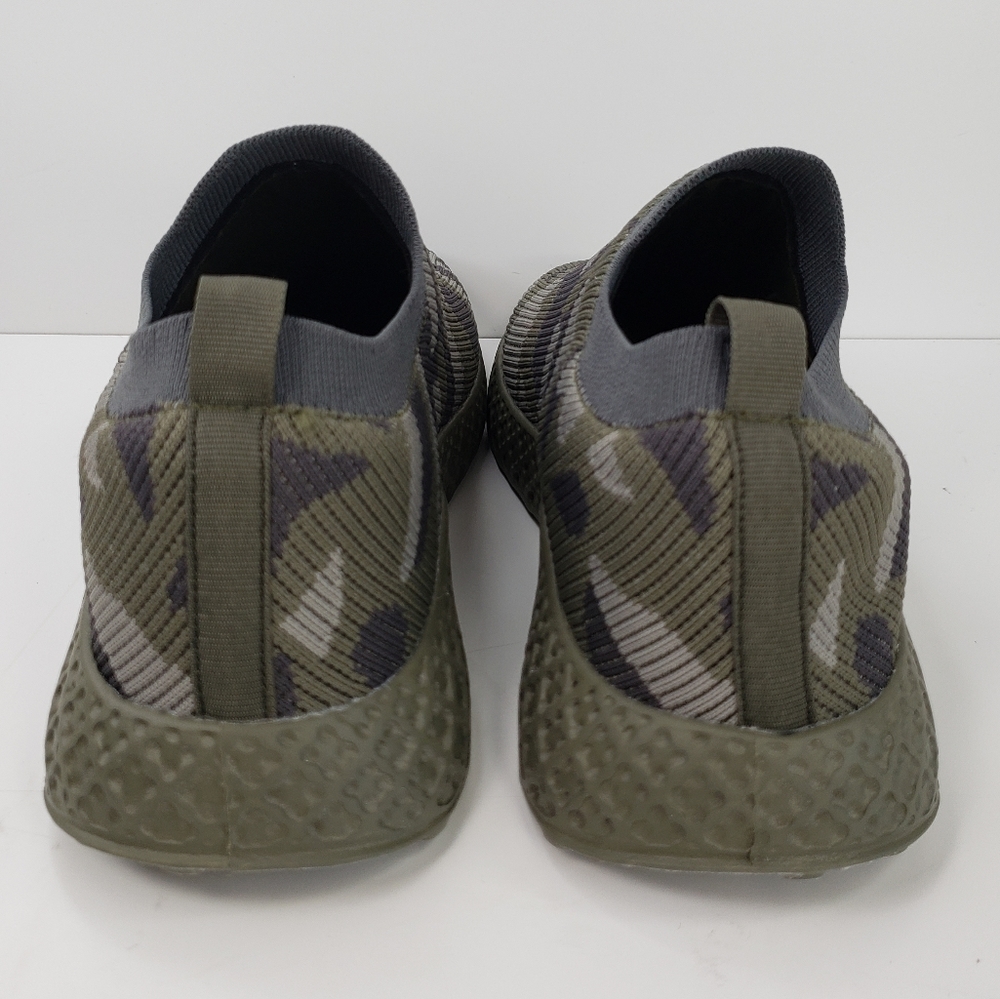 Blondo Sarah Thick Waterproof Camo Material Pull On Stretch Ankle Sneakers sz 9M - Picture 4 of 9